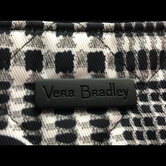 Vera Bradley Wristlet w: Tons of Pockets/Space ! - Picture 11 of 12